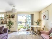 2 Bedroom Apartment For Sale In Elephant & Castle, London