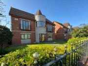 2 Bedroom Apartment For Sale In Formby, Liverpool 2 Bedroom Apartment For Sale In Formby, Liverpool