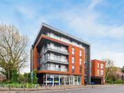 2 bedroom apartment for sale in Garratt Lane, London, SW18
