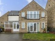 2 Bedroom Apartment For Sale In Greetland