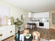 2 Bedroom Apartment For Sale In Guildford, Surrey