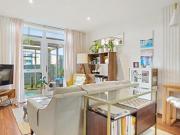 2 Bedroom Apartment For Sale In Harbour Crescent