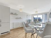 2 Bedroom Apartment For Sale In Hertford, Hertfordshire