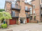 2 Bedroom Apartment For Sale In High Street