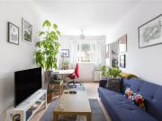 2 bedroom apartment for sale in Holly Street, London, E8