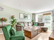 2 Bedroom Apartment For Sale In Islington, London