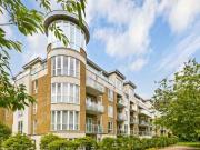 2 Bedroom Apartment For Sale In Kew, Surrey