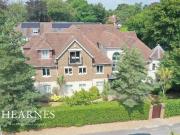 2 bedroom apartment for sale in Kings Avenue, Poole, BH14