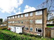 2 Bedroom Apartment For Sale In Leverstock Green,...