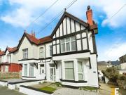 2 Bedroom Apartment For Sale In Llandudno, Conwy