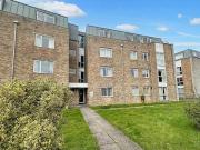 2 Bedroom Apartment For Sale In Lodmoor, Weymouth