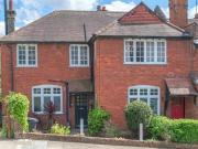 2 Bedroom Apartment For Sale In London