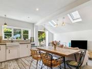 2 Bedroom Apartment For Sale In London