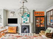 2 Bedroom Apartment For Sale In London