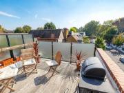 2 Bedroom Apartment For Sale In London