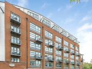 2 Bedroom Apartment For Sale In London