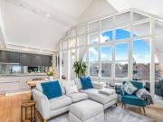 2 Bedroom Apartment For Sale In London