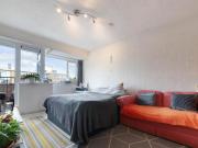 2 Bedroom Apartment For Sale In London
