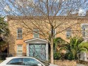 2 Bedroom Apartment For Sale In London