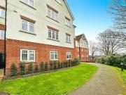 2 Bedroom Apartment For Sale In Maidenhead