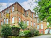 2 Bedroom Apartment For Sale In Mapperley, Nottinghamshire