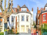 2 Bedroom Apartment For Sale In Muswell Hill, London