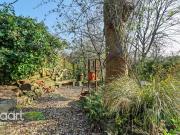 2 bedroom apartment for sale in Newlay Lane, LEEDS, LS18