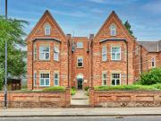 2 bedroom apartment for sale in Newsom Place, Hatfield...