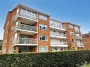 2 bedroom apartment for sale in Overbury Road, Lower...