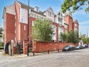 2 bedroom apartment for sale in Park Hall, The...
