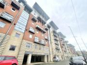 2 bedroom apartment for sale in River View, Low Street,...