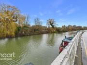 2 bedroom apartment for sale in Riverside, Cambridge, CB5