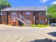 2 Bedroom apartment for sale in Rosettenville, Johannesburg