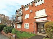 2 bedroom apartment for sale in Silver Street, Southsea, PO5