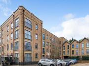 2 Bedroom Apartment For Sale In South Darenth