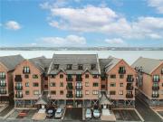 2 bedroom apartment for sale in South Ferry Quay,...