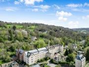 2 Bedroom Apartment For Sale In Stroud, Gloucestershire