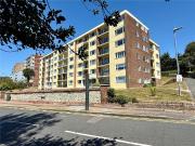 2 bedroom apartment for sale in The Limes, Upperton...