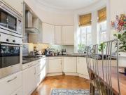 2 Bedroom Apartment For Sale In Tooley Street, London