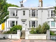 2 bedroom apartment for sale in Upper North Street,...