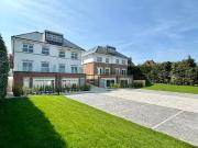 2 bedroom apartment for sale in Upton Way, Broadstone, BH18