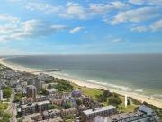 2 Bedroom Apartment For Sale In West Cliff Road, Bournemouth