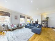 2 Bedroom Apartment, Gower Mews, London, Greater London,...