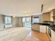 2 Bedroom Apartment Hayes Great London 99029542