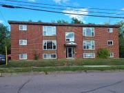 2 Bedroom Apartment Hot water included