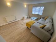 2 Bedroom Apartment House to Rent