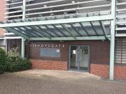 2 Bedroom Apartment House to Rent