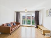 2 Bedroom Apartment House to Rent