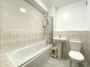 2 Bedroom Apartment House to Rent