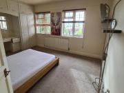 2 Bedroom Apartment House to Rent